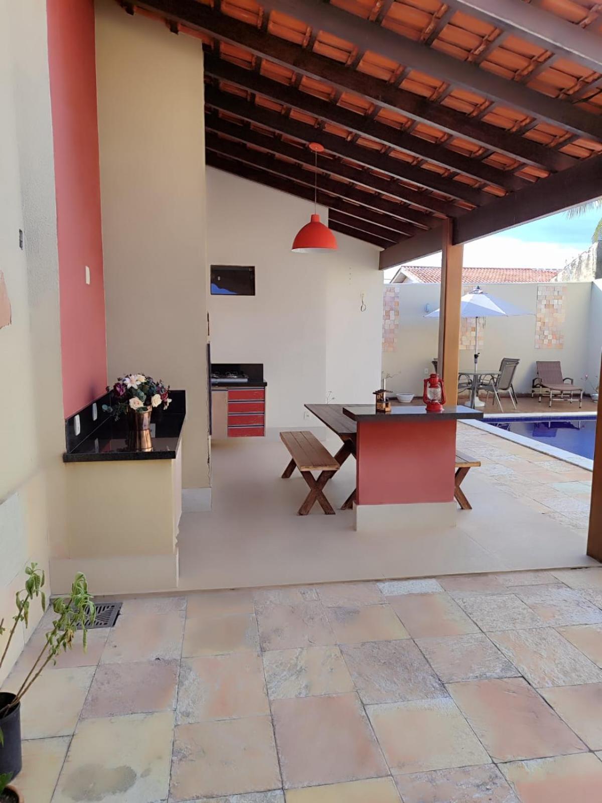 Casa Completa E Com Piscina