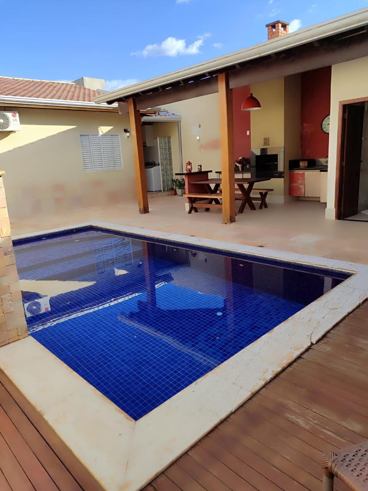 Casa Completa E Com Piscina Cuiabá